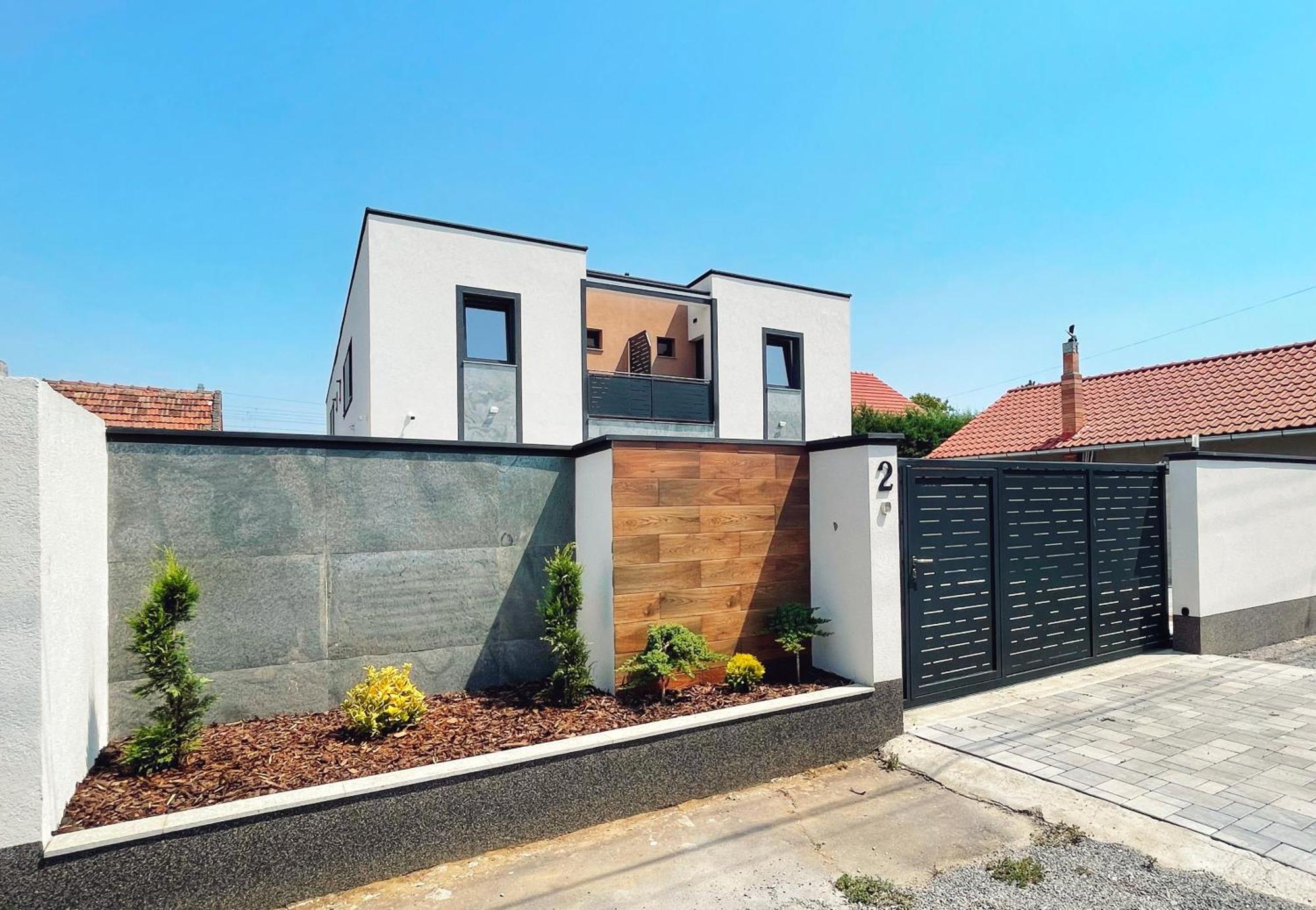 Rv Premium Apartments Arad Exterior foto